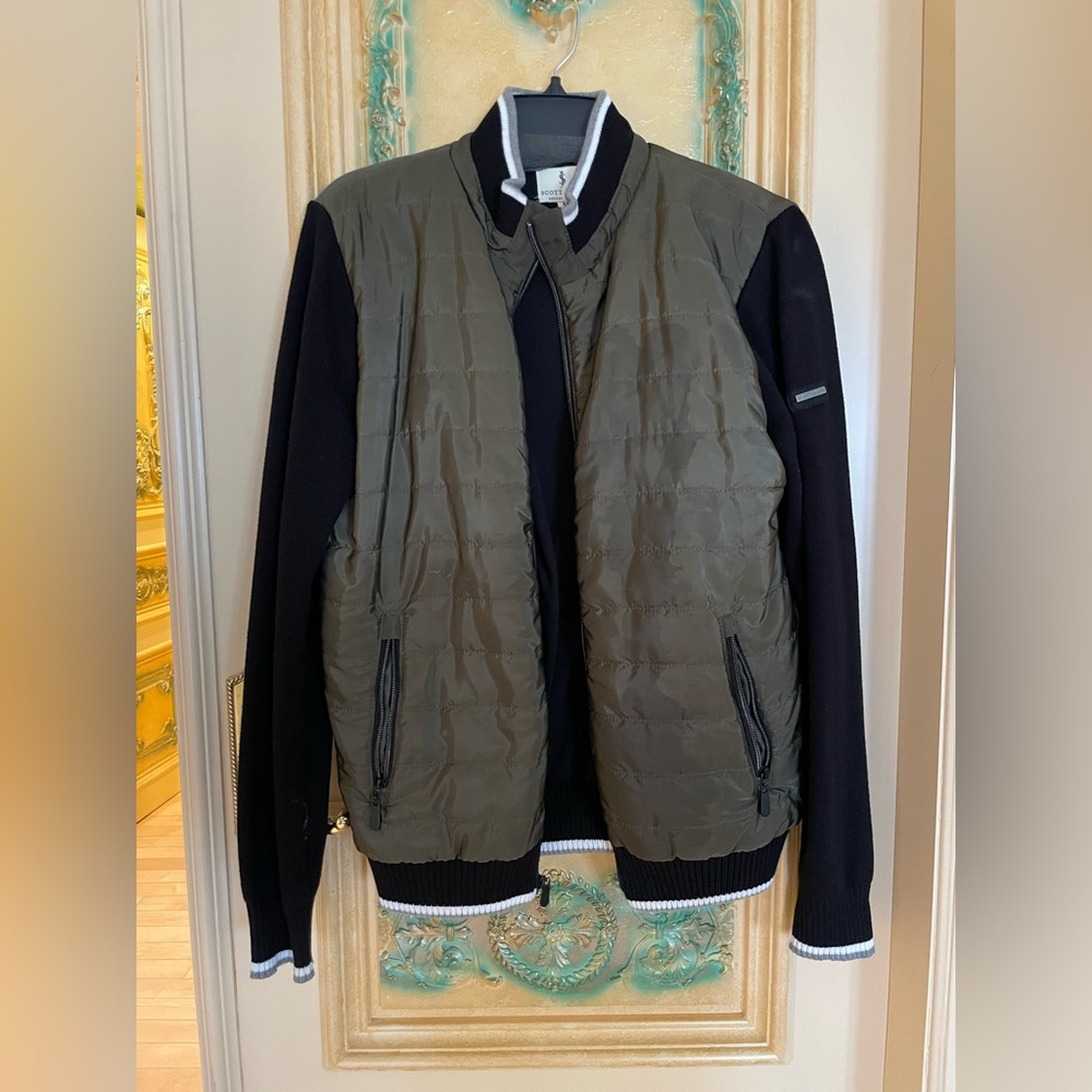 Bomber jacket